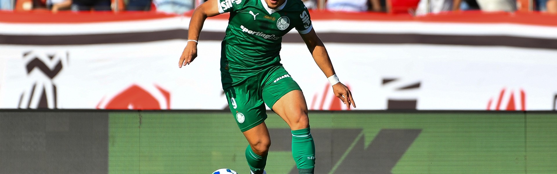 开云-独占巴甲第一！21岁罗克身价升至3800万，巴萨有他未来转会分成权